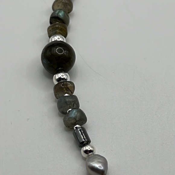 LABRADORITE, PEARL, HEMATITE, AND STERLING SILVER NECKLACE 17.75” - Picture 6 of 13